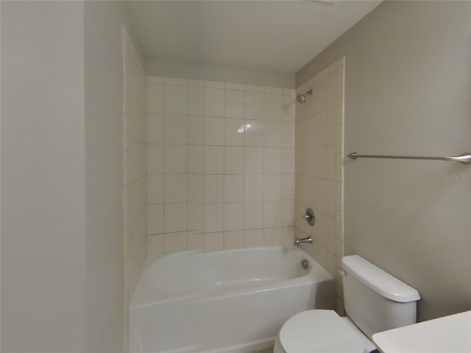 Image 17 of 25 For 11124 Abaco Island Avenue