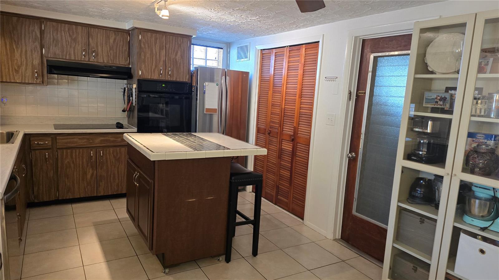 Image 30 of 75 For 2035 Erin Drive