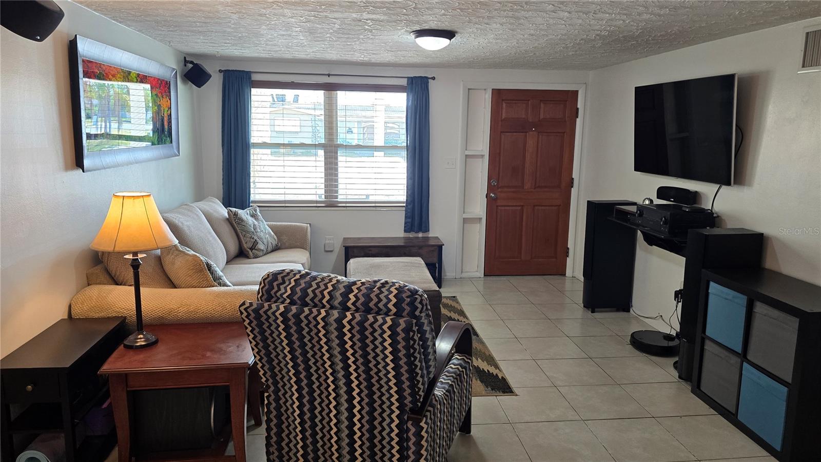 Image 4 of 75 For 2035 Erin Drive