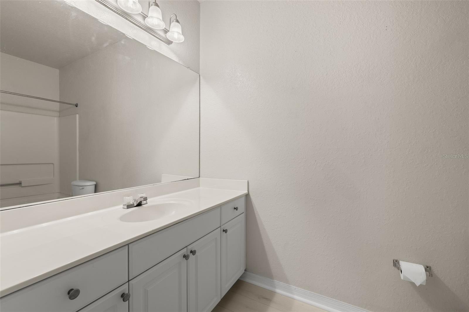 Image 18 of 40 For 4014 Hemingway Circle 4014