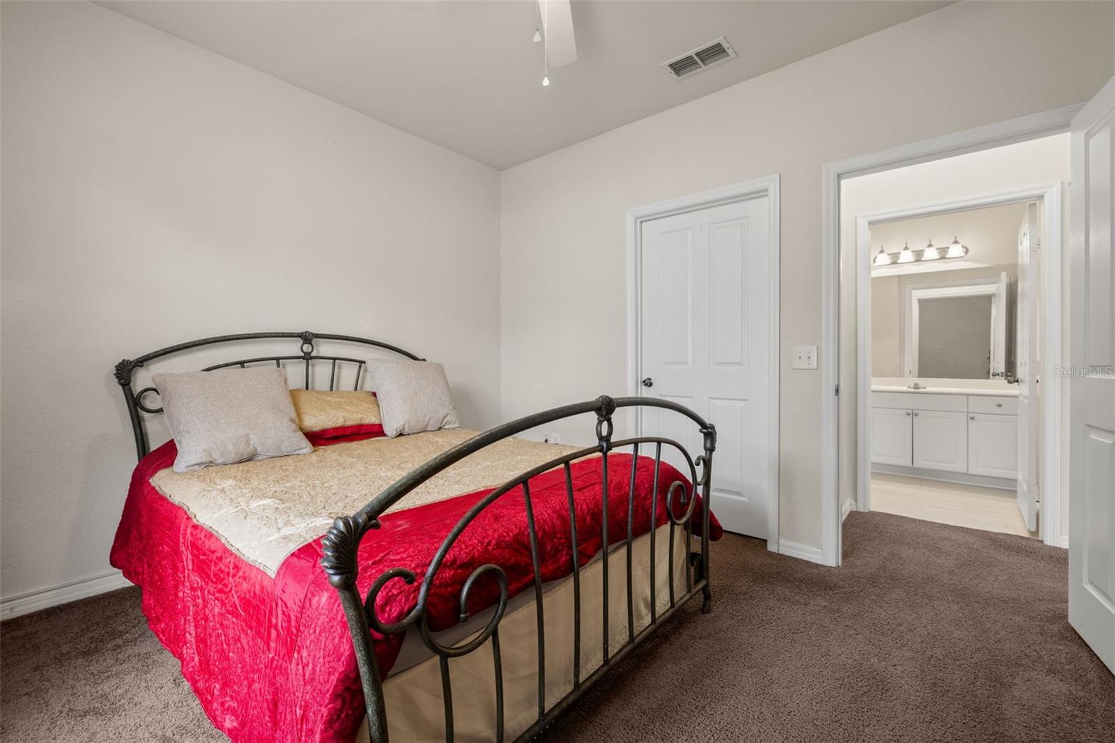 Image 22 of 40 For 4014 Hemingway Circle 4014