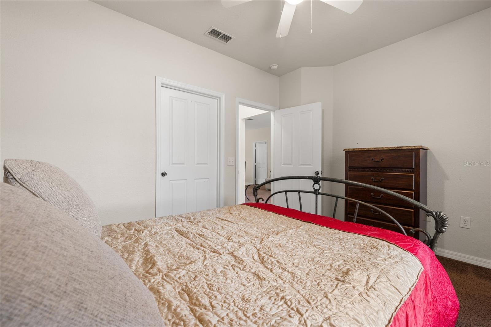 Image 23 of 40 For 4014 Hemingway Circle 4014