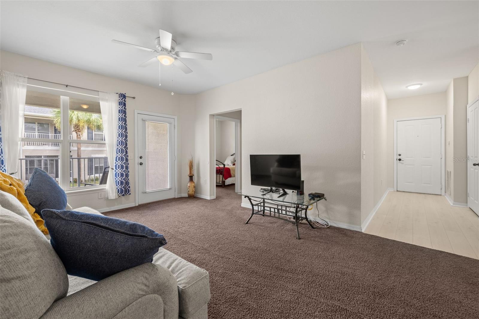 Image 5 of 40 For 4014 Hemingway Circle 4014