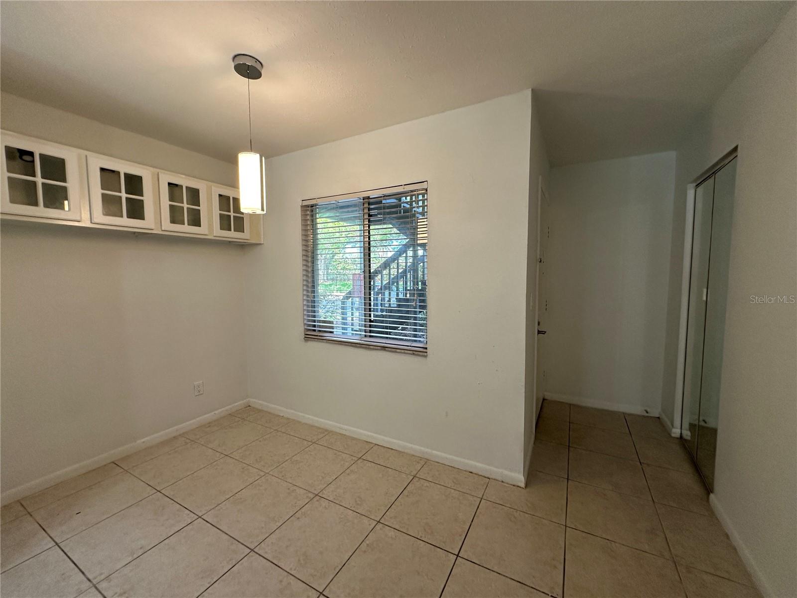 Listing photo id 14 for 11201 122nd Avenue 103