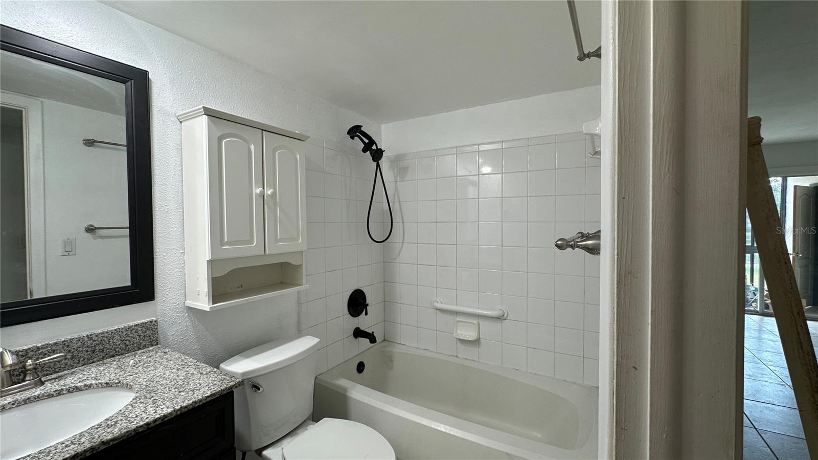 Listing photo id 40 for 11201 122nd Avenue 103