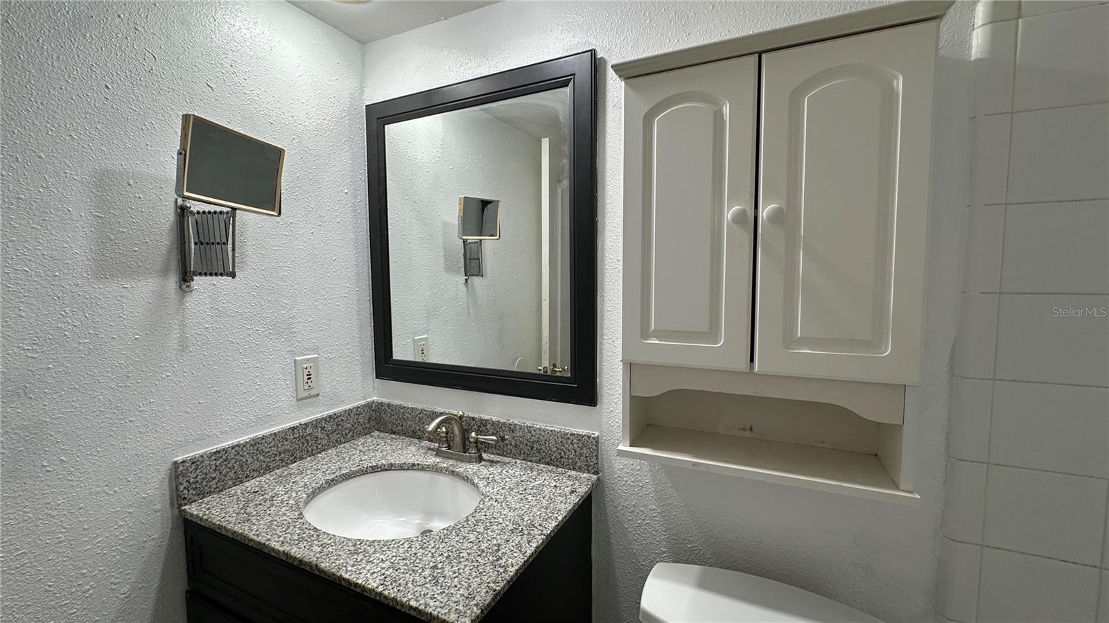 Listing photo id 42 for 11201 122nd Avenue 103
