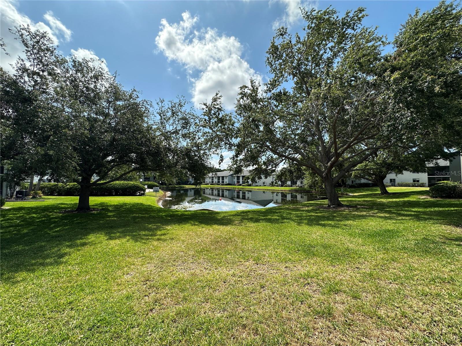 Listing photo id 44 for 11201 122nd Avenue 103