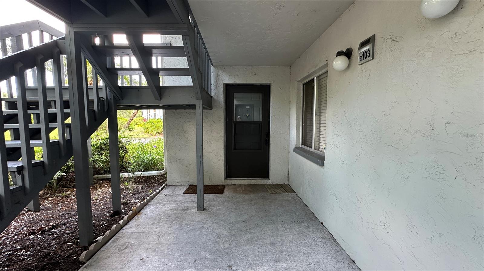 Listing photo id 3 for 11201 122nd Avenue 103