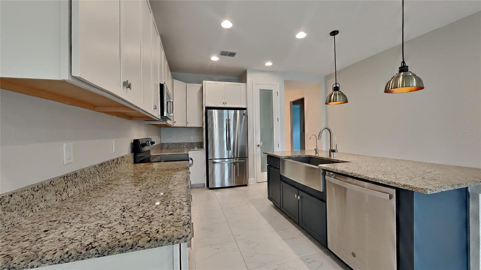 Image 2 of 14 For 20092 Stone Pine Circle