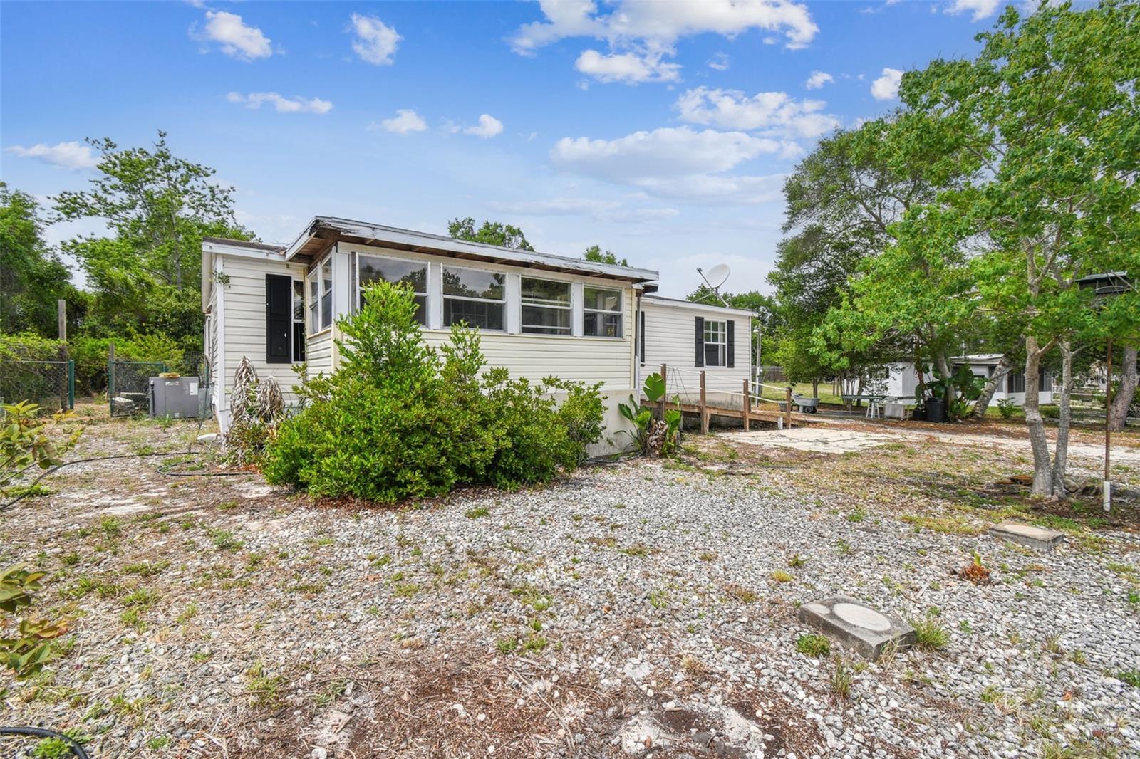 Image 3 of 20 For 7083 Pistachio Street