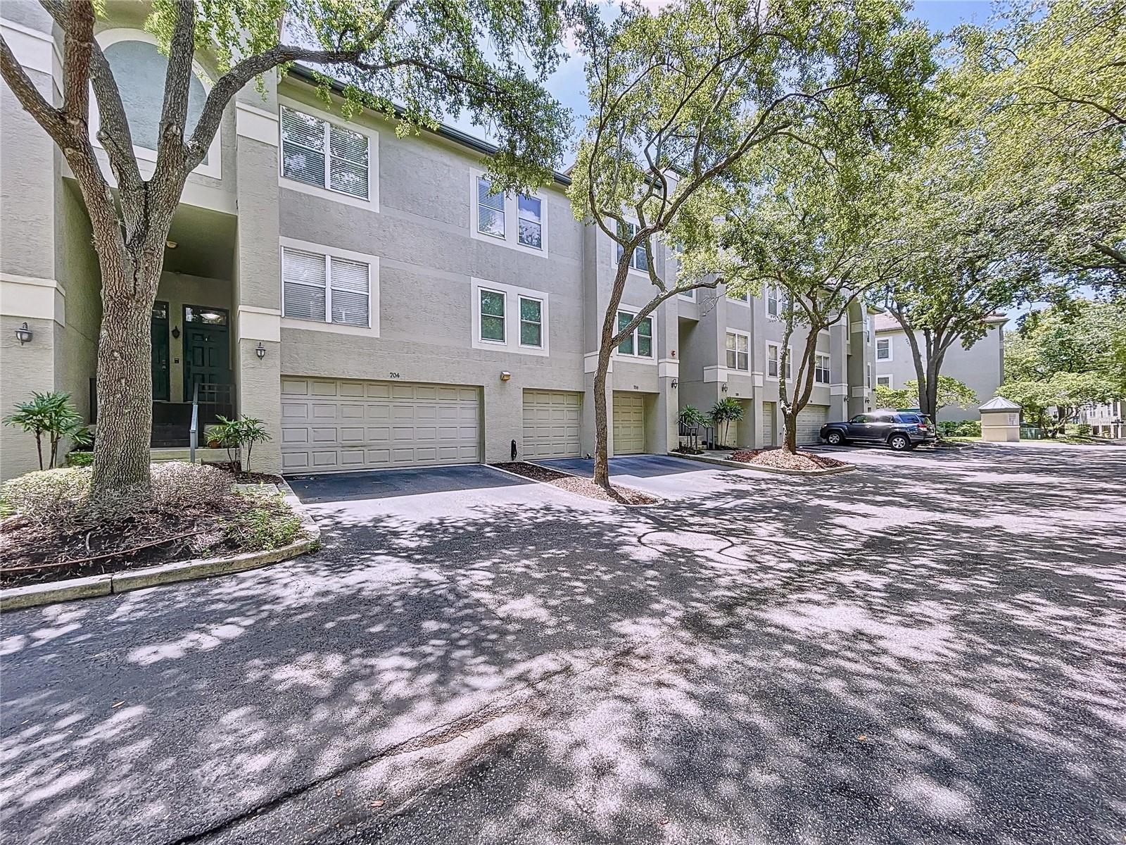 Image 37 of 39 For 704 Seagate Drive