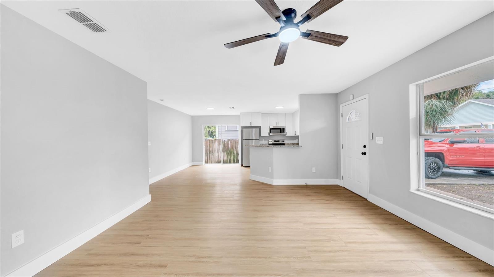 Image 6 of 32 For 2921 18th Street