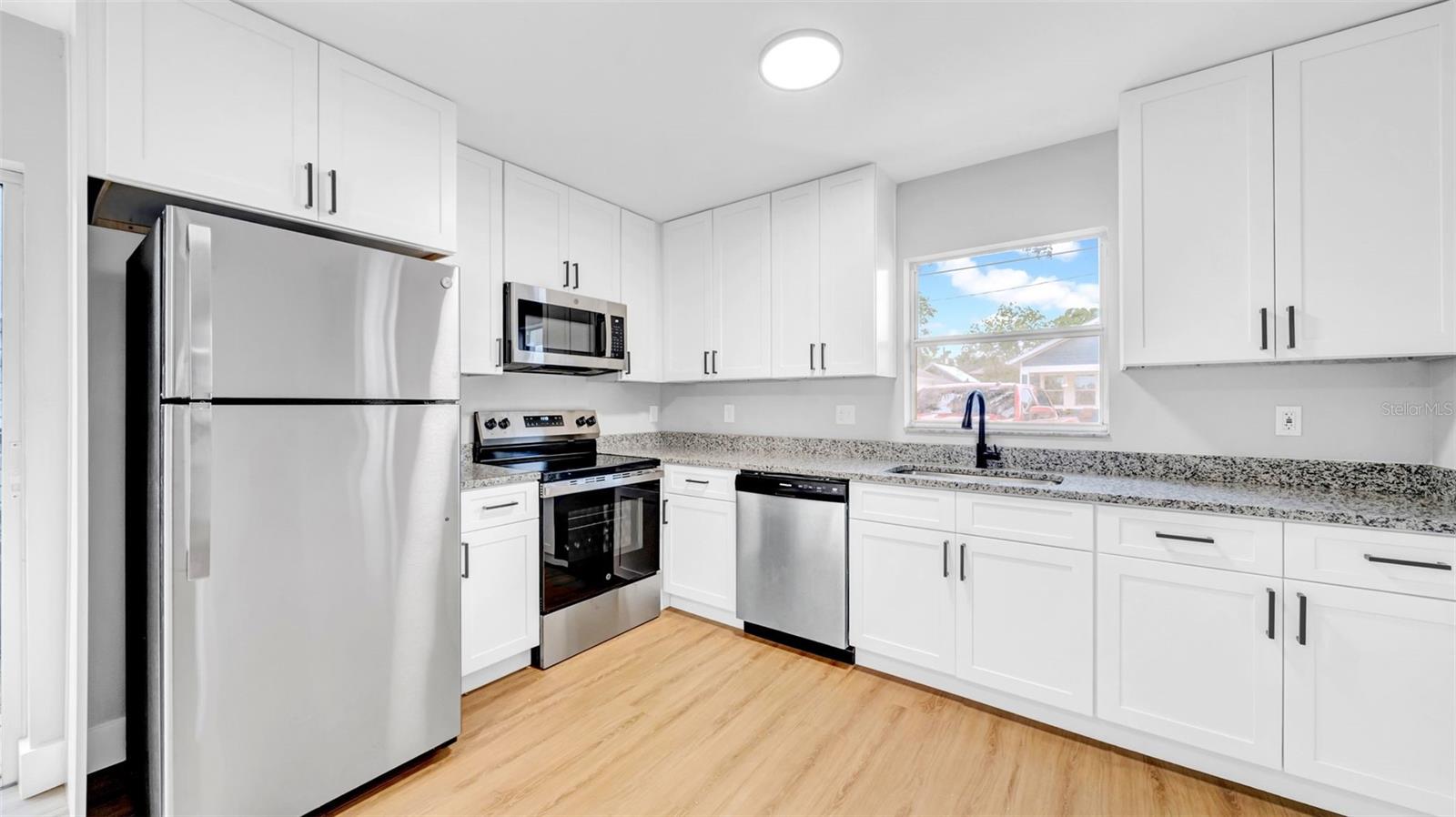 Image 8 of 32 For 2921 18th Street