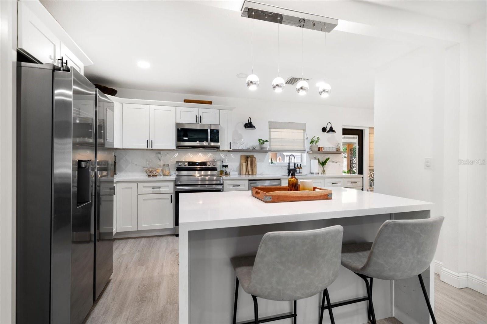 Image 14 of 43 For 14 Meteor Avenue