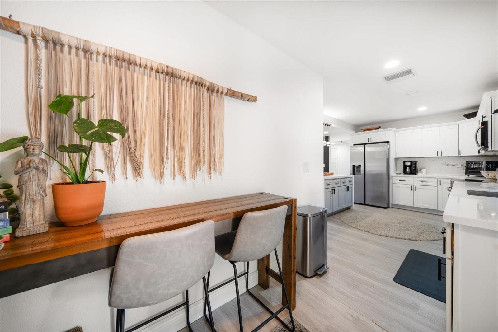 Image 18 of 43 For 14 Meteor Avenue