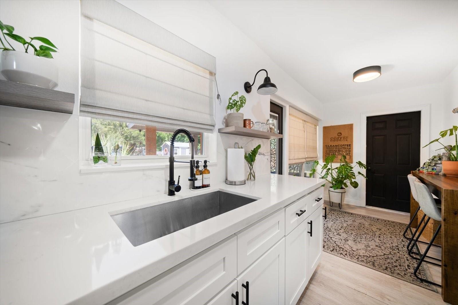 Image 6 of 43 For 14 Meteor Avenue