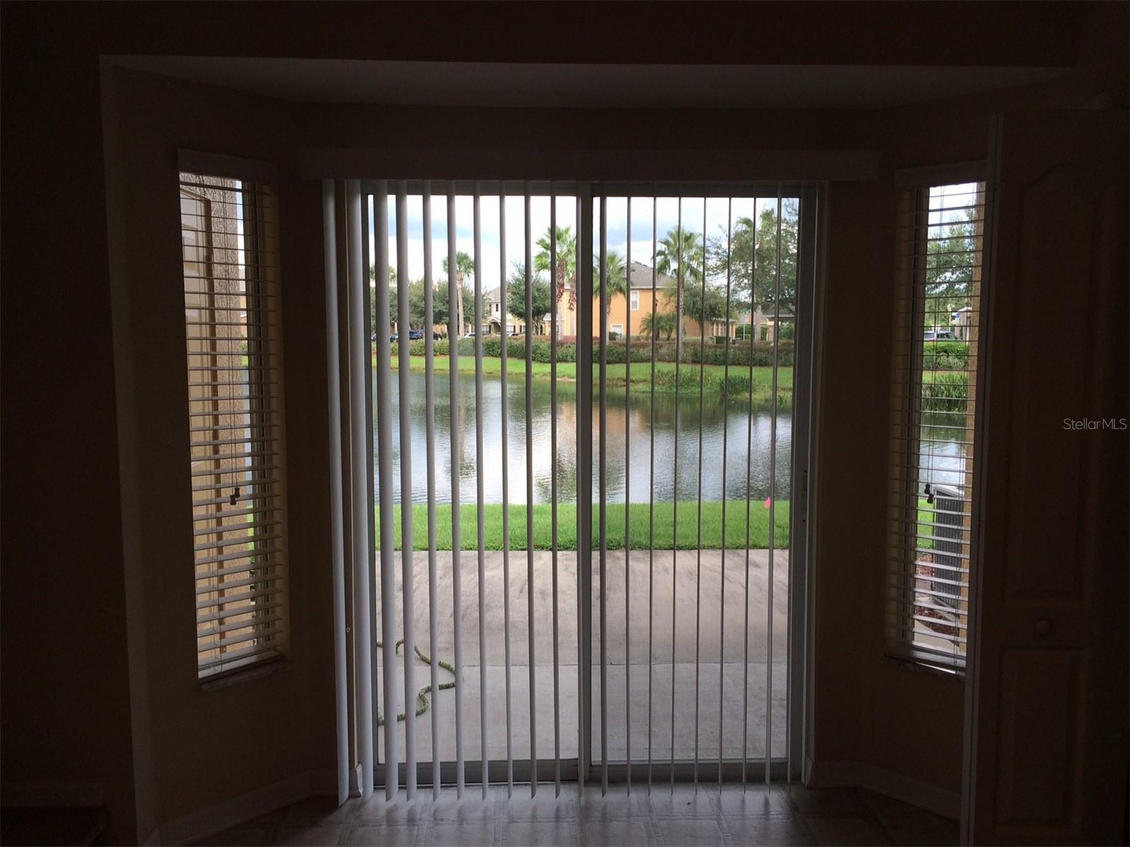 Image 6 of 14 For 12364 Foxmoor Peak Drive