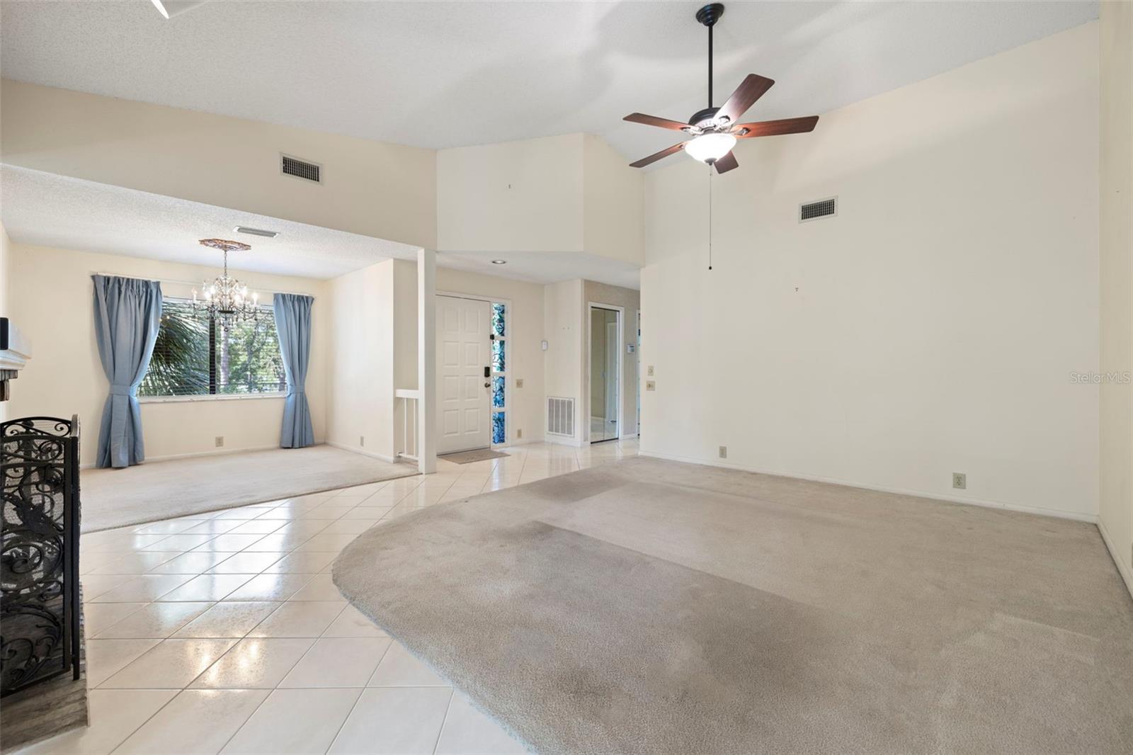 Image 6 of 38 For 3066 Landmark Boulevard 1305