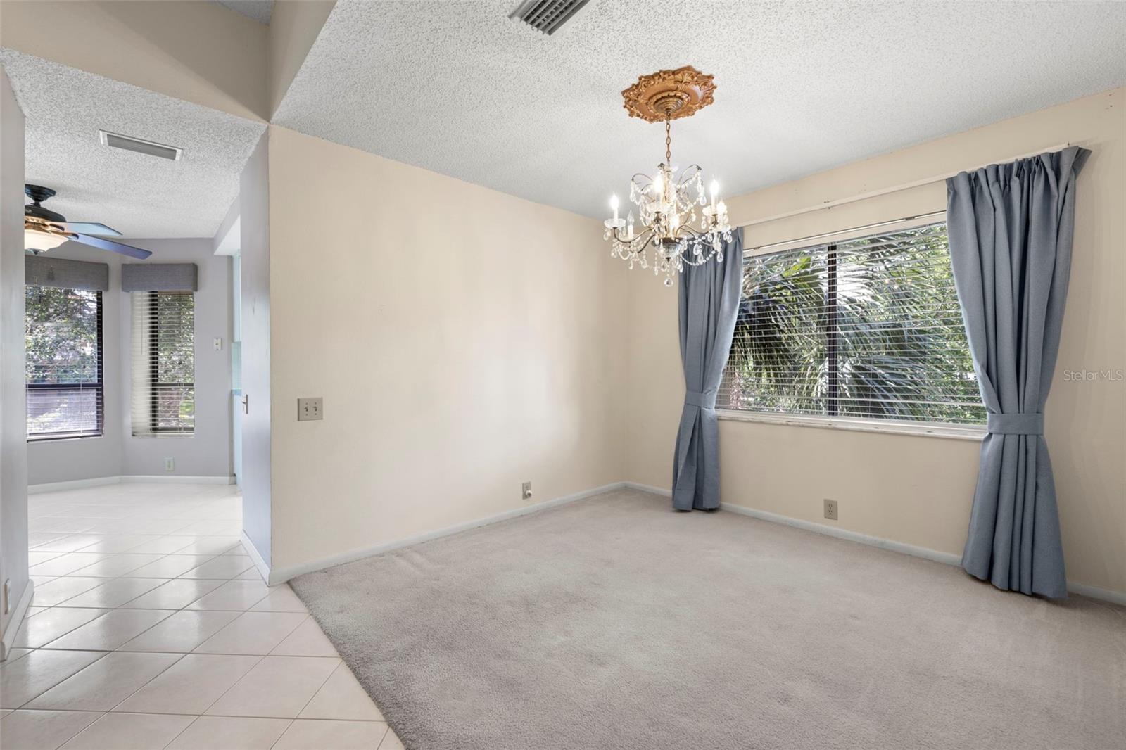 Image 7 of 38 For 3066 Landmark Boulevard 1305