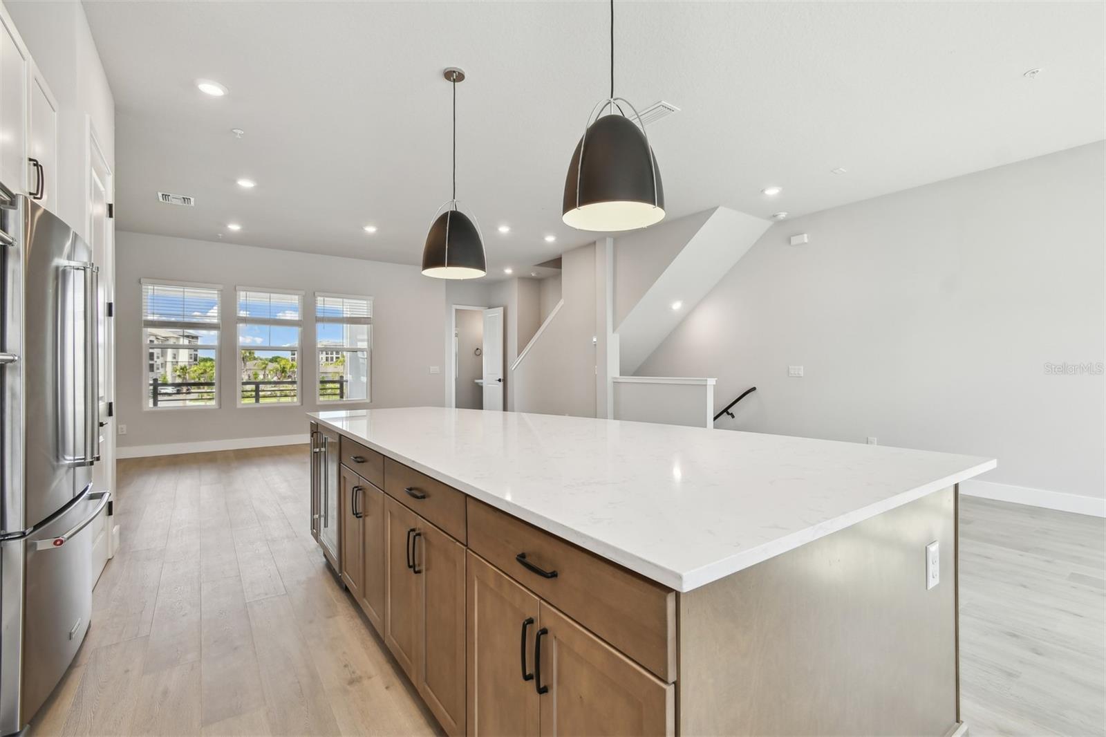 Image 11 of 43 For 7236 Sutton Lane