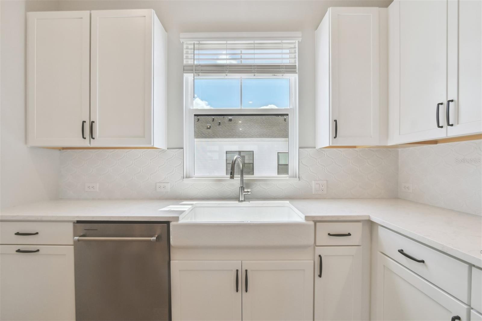 Image 16 of 43 For 7236 Sutton Lane