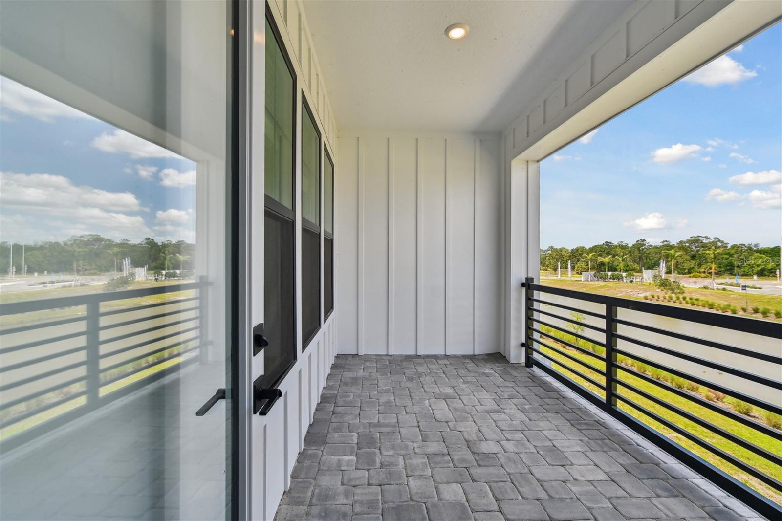 Image 39 of 43 For 7236 Sutton Lane