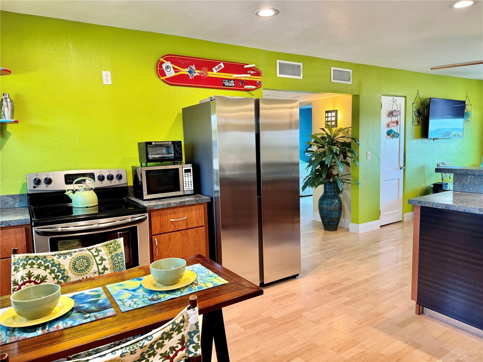 Image 10 of 26 For 6700 Sunset Way 206