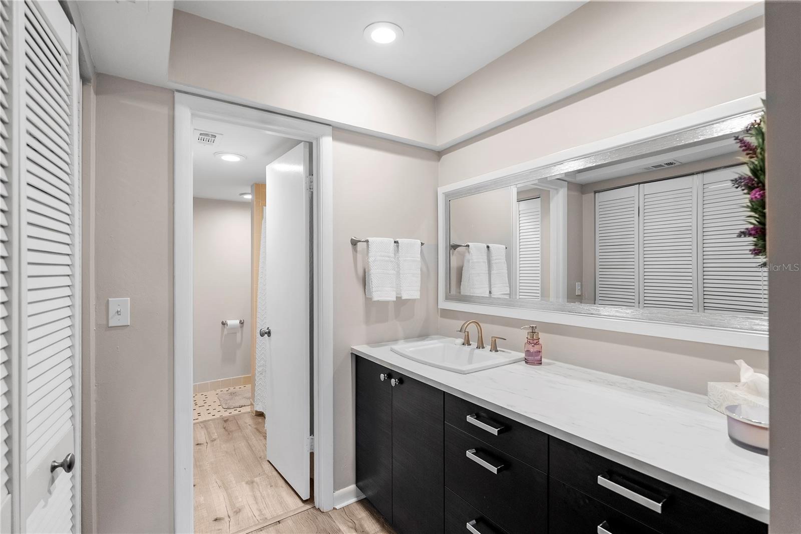 Image 20 of 47 For 8703 Bardmoor Boulevard 305