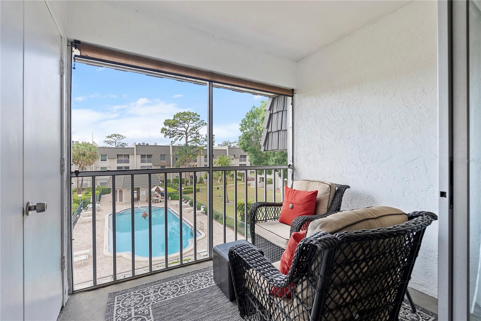 Image 23 of 47 For 8703 Bardmoor Boulevard 305