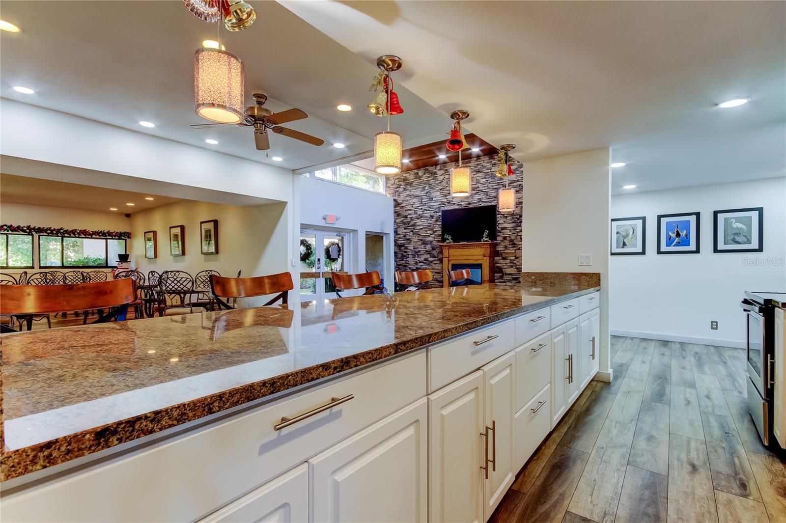 Image 48 of 62 For 2614 Cove Cay Drive 409
