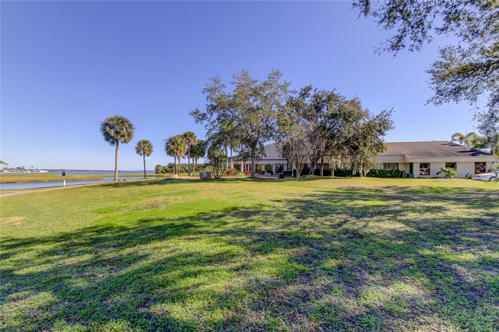 Image 52 of 62 For 2614 Cove Cay Drive 409