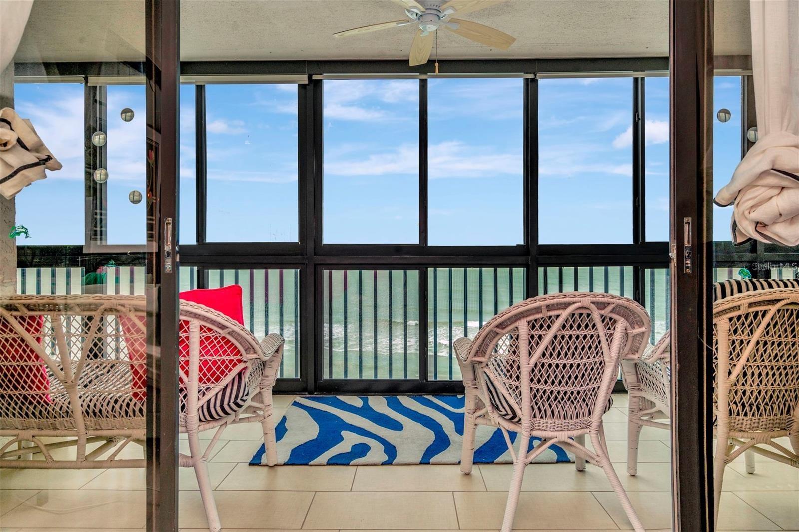 Image 15 of 35 For 15462 Gulf Boulevard 508