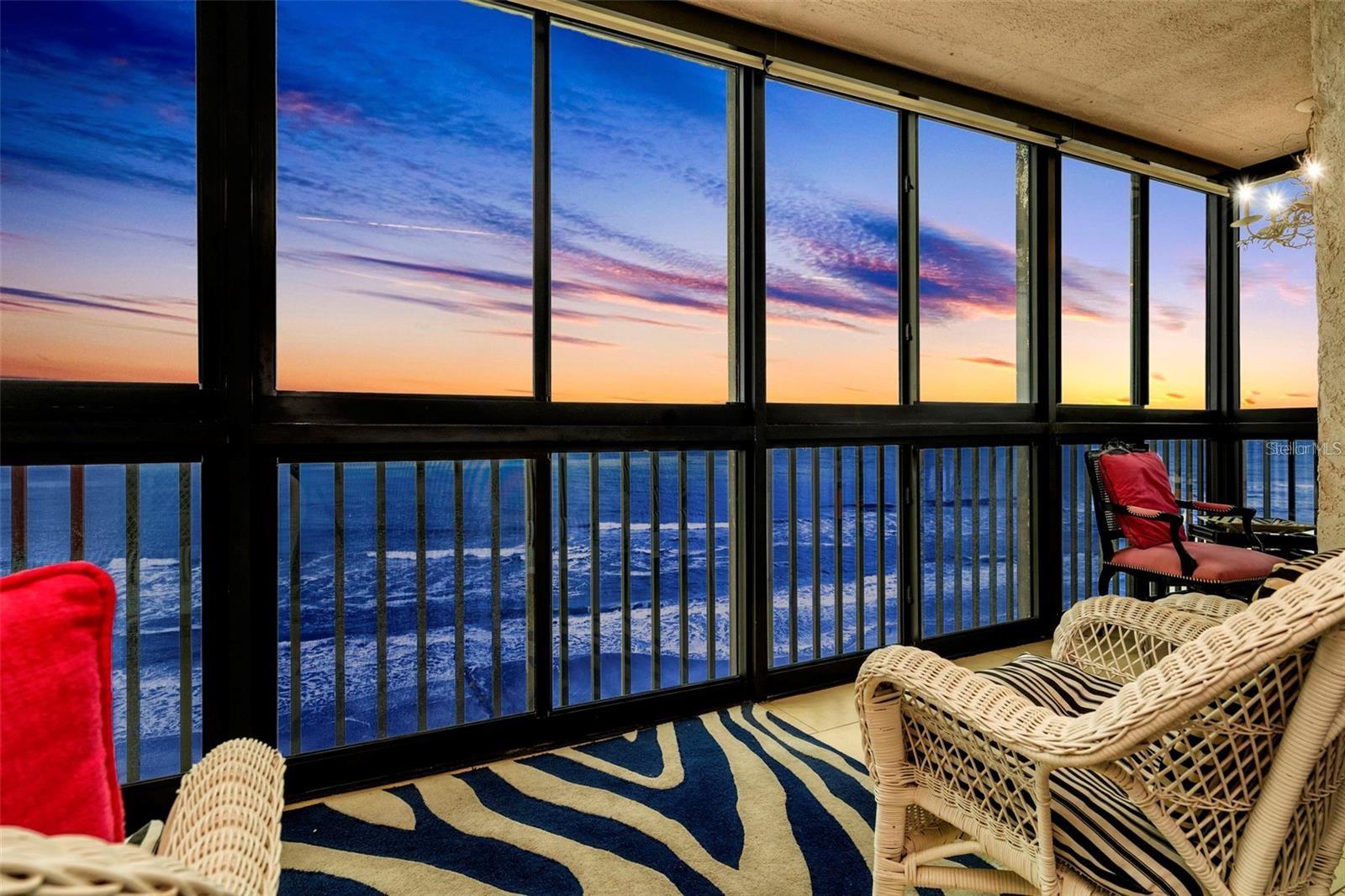 Image 16 of 35 For 15462 Gulf Boulevard 508