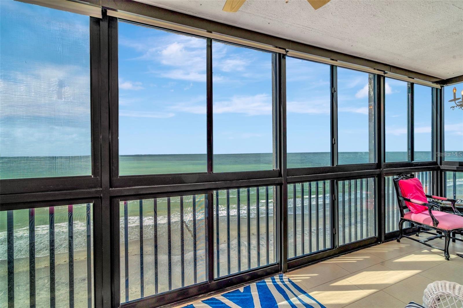 Image 19 of 35 For 15462 Gulf Boulevard 508