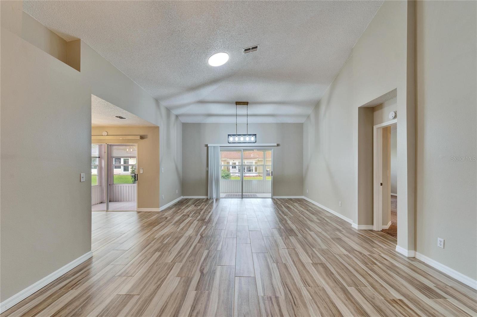 Image 13 of 42 For 2222 Mayfield Palms Lane 322