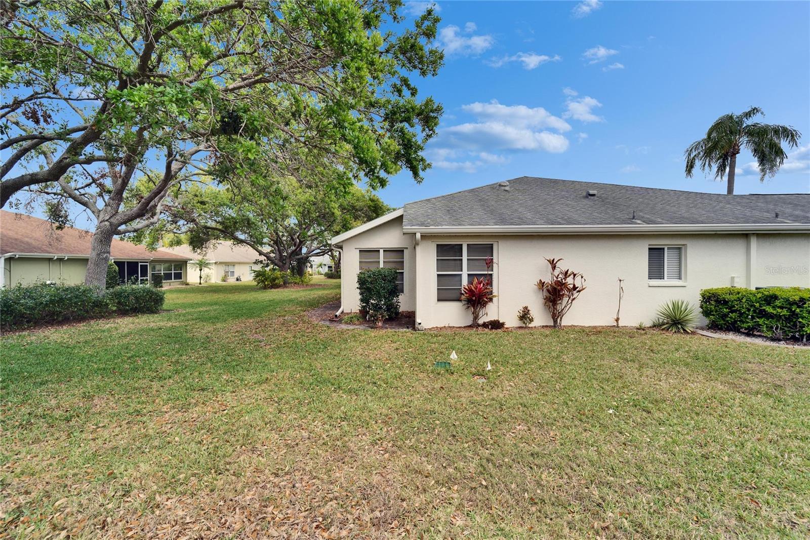 Image 4 of 42 For 2222 Mayfield Palms Lane 322