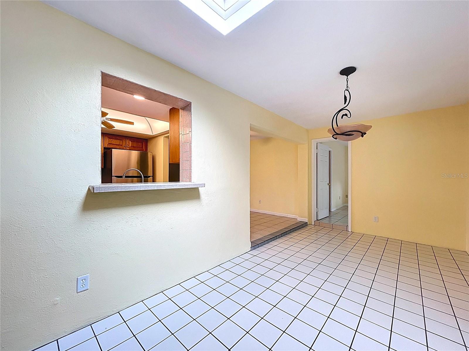 Image 33 of 75 For 232 Pinecrest Drive