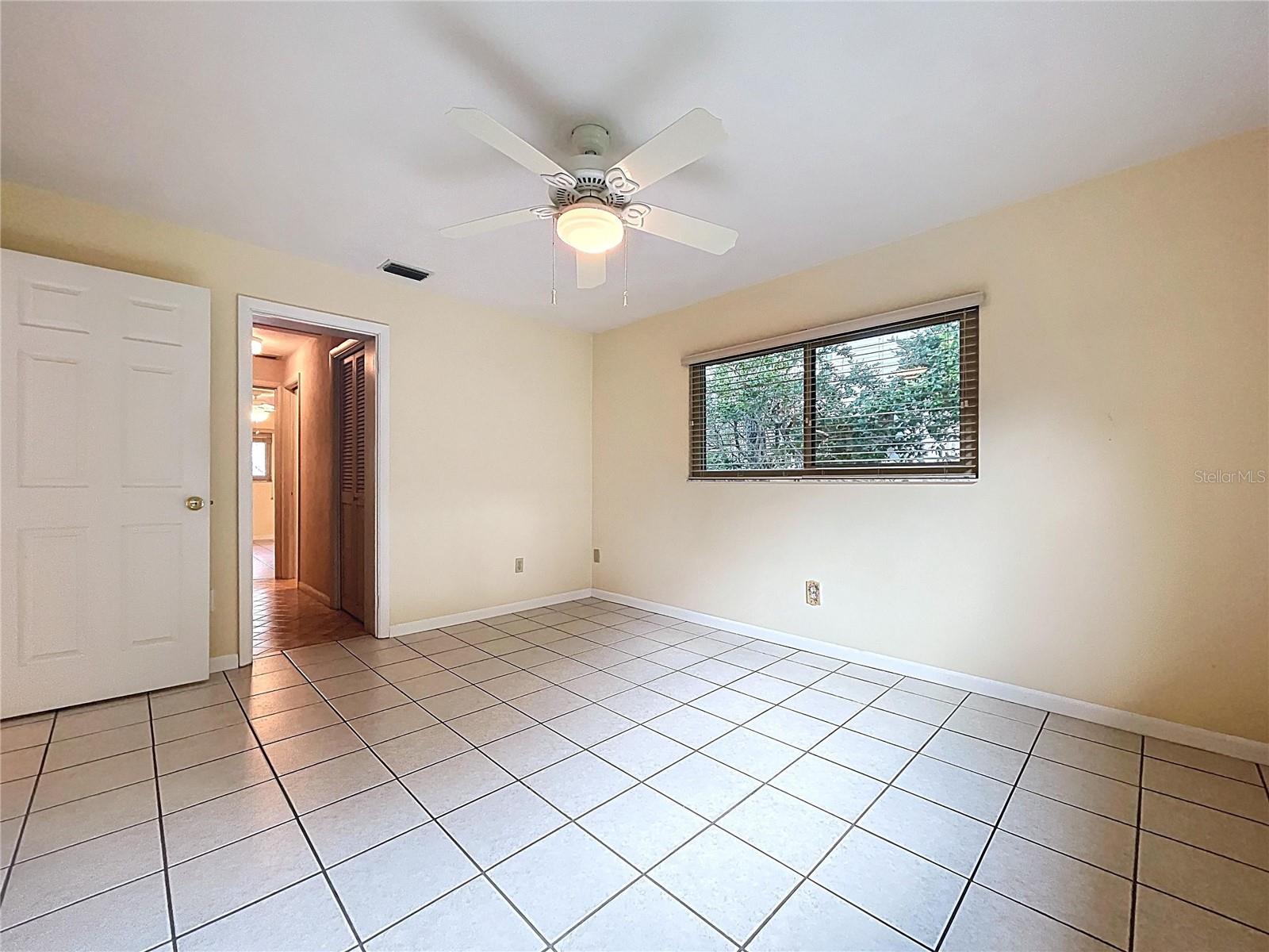 Image 40 of 75 For 232 Pinecrest Drive