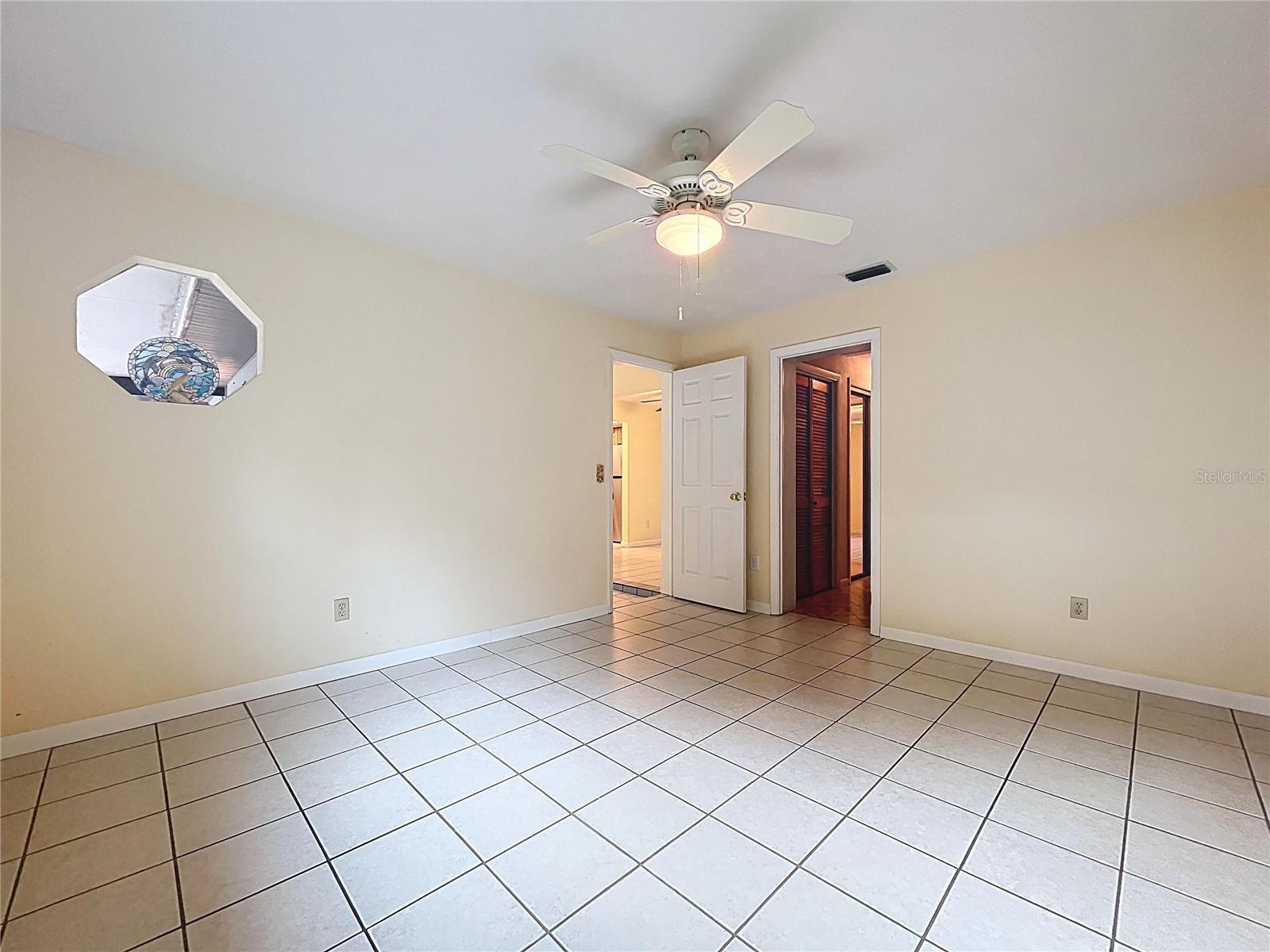 Image 41 of 75 For 232 Pinecrest Drive