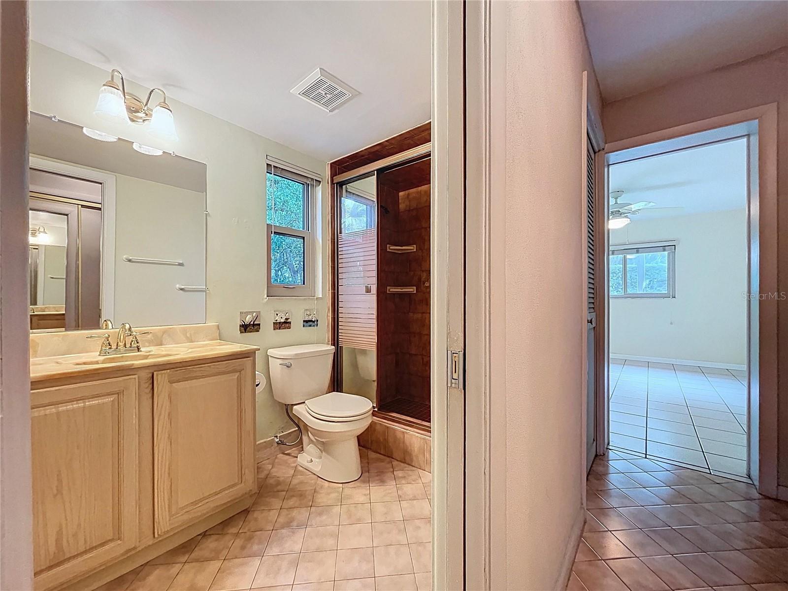 Image 43 of 75 For 232 Pinecrest Drive