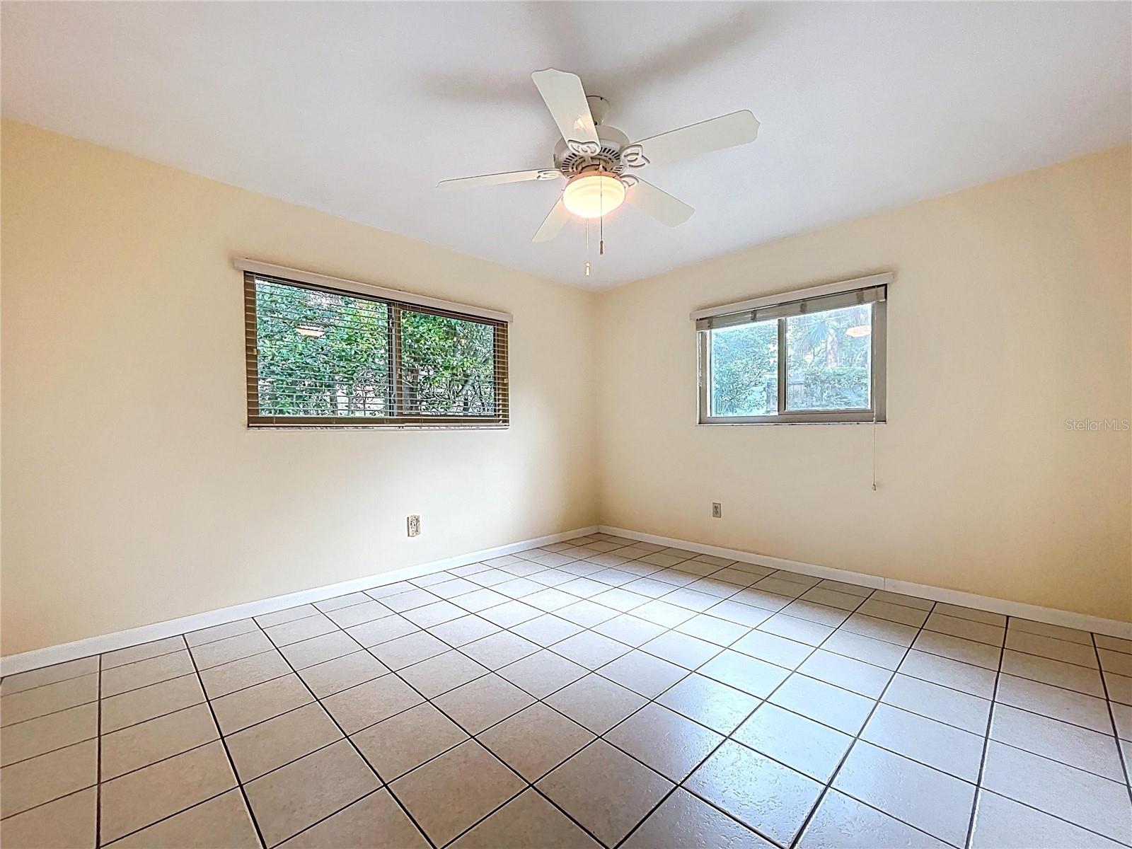 Image 45 of 75 For 232 Pinecrest Drive