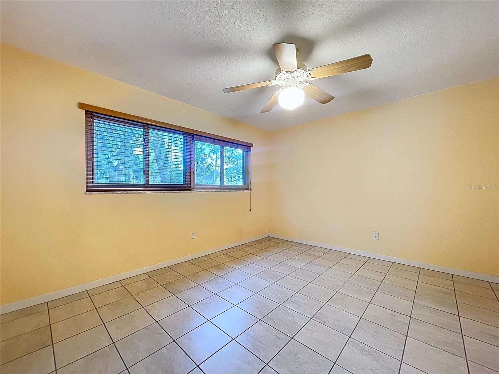 Image 55 of 75 For 232 Pinecrest Drive