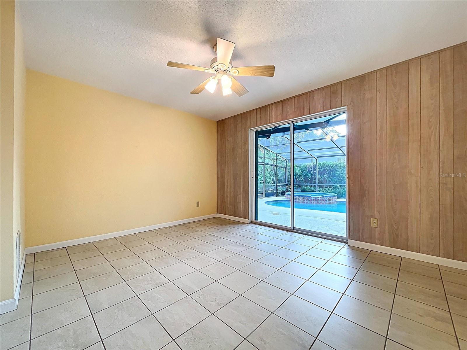 Image 60 of 75 For 232 Pinecrest Drive