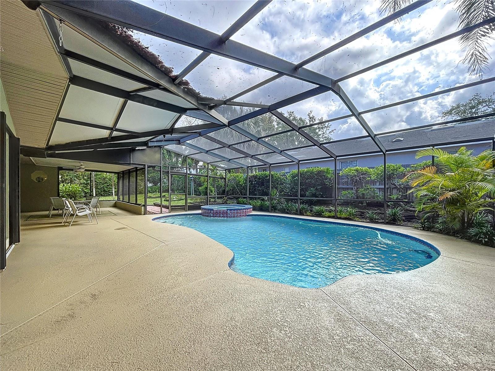 Image 62 of 75 For 232 Pinecrest Drive