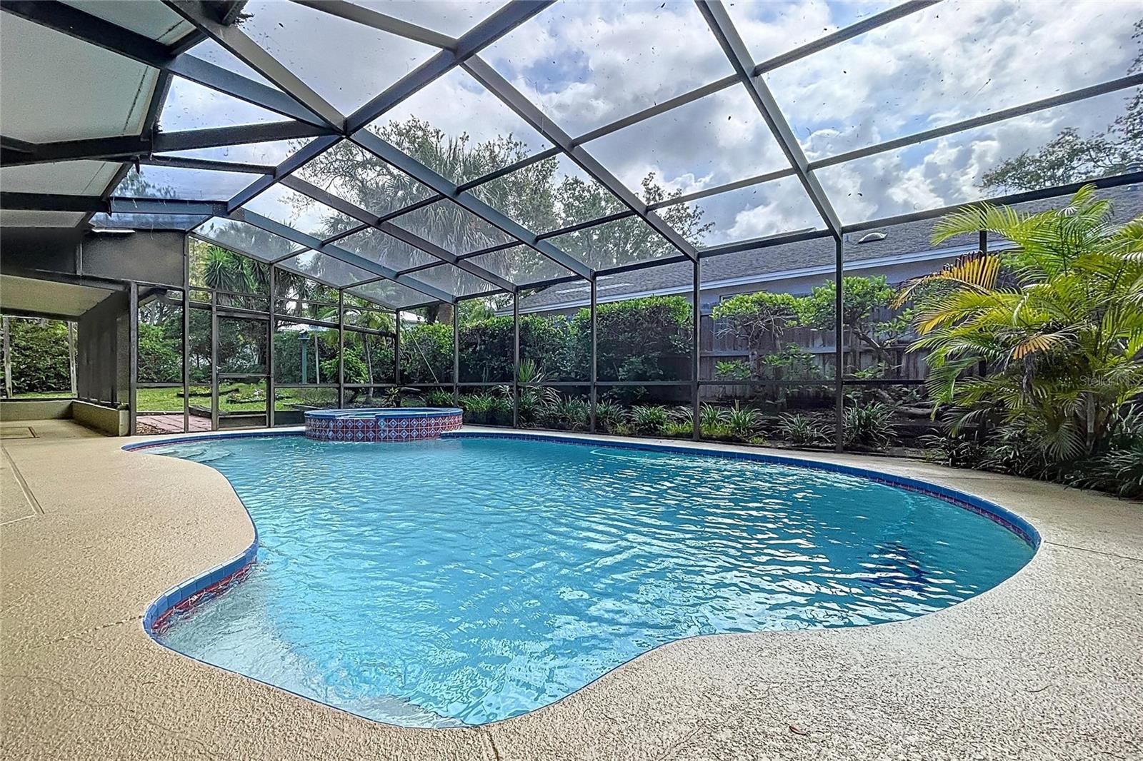 Image 66 of 75 For 232 Pinecrest Drive