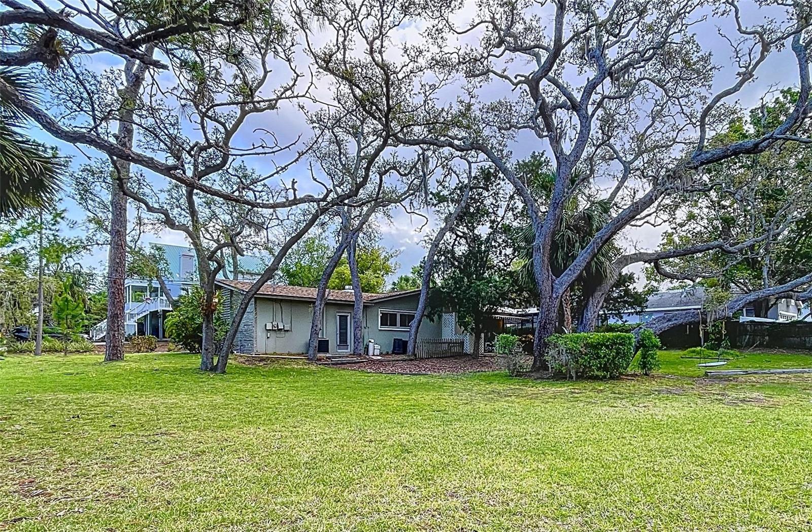Image 73 of 75 For 232 Pinecrest Drive