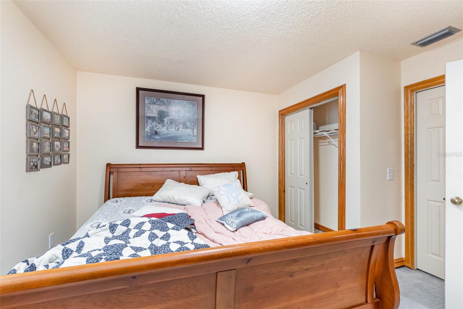 Image 16 of 21 For 492 Caribbean Drive