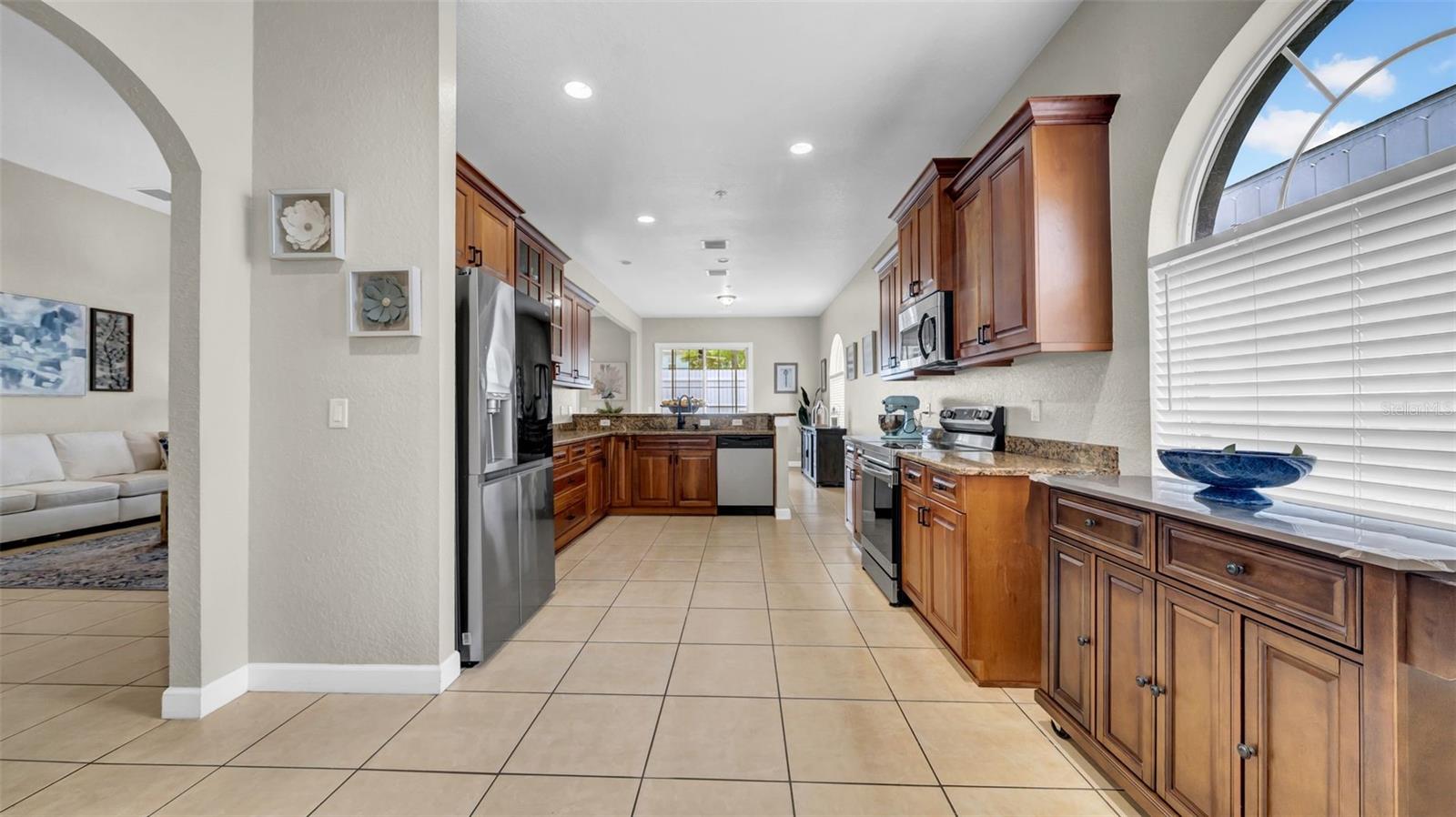 Image 13 of 49 For 650 Arbor Lane
