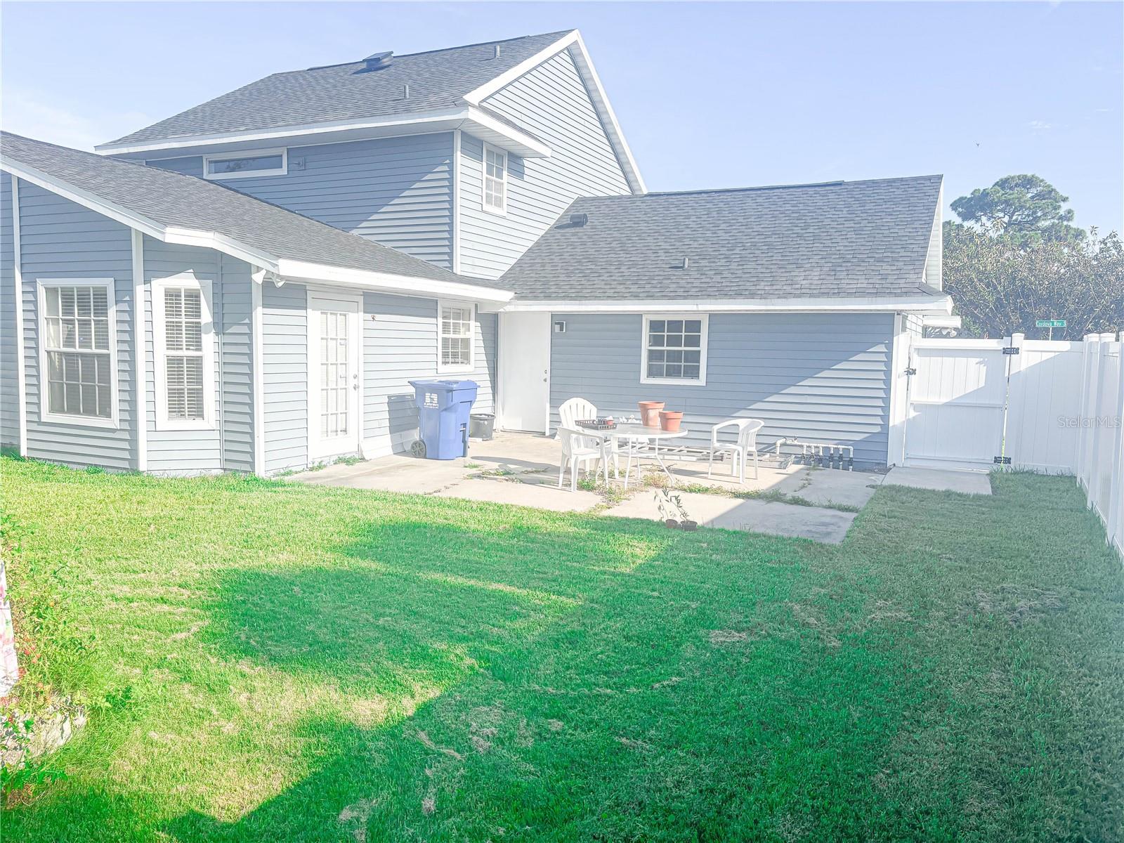 Image 18 of 20 For 2797 Cordova Way S