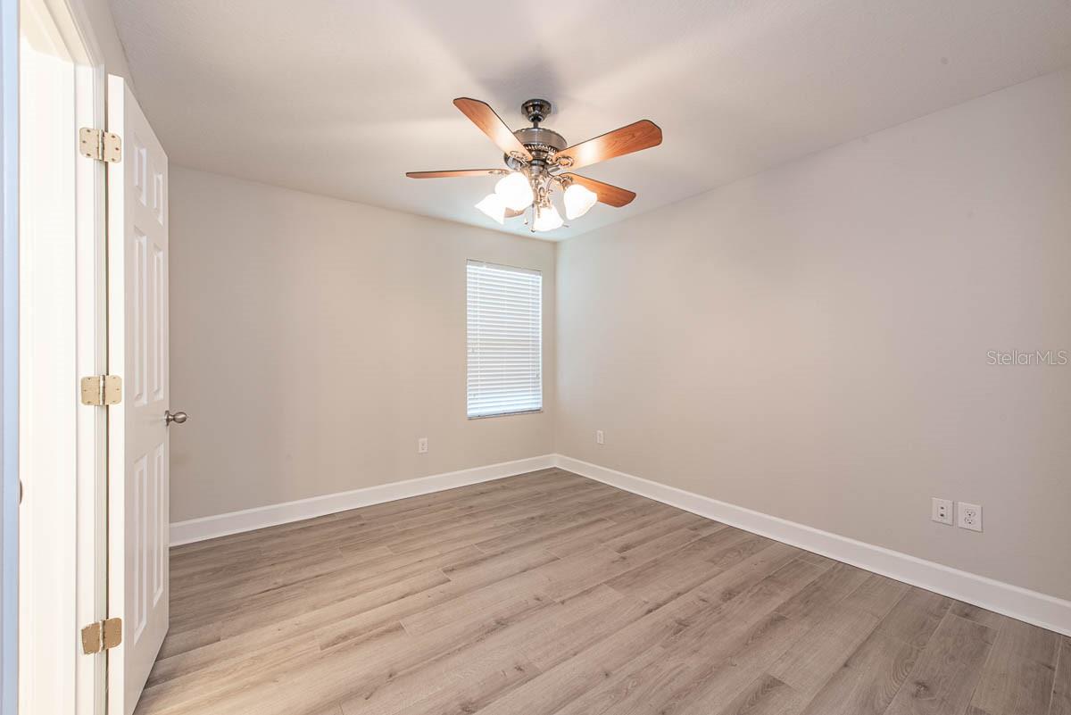 Image 18 of 35 For 16226 Bayberry View Drive